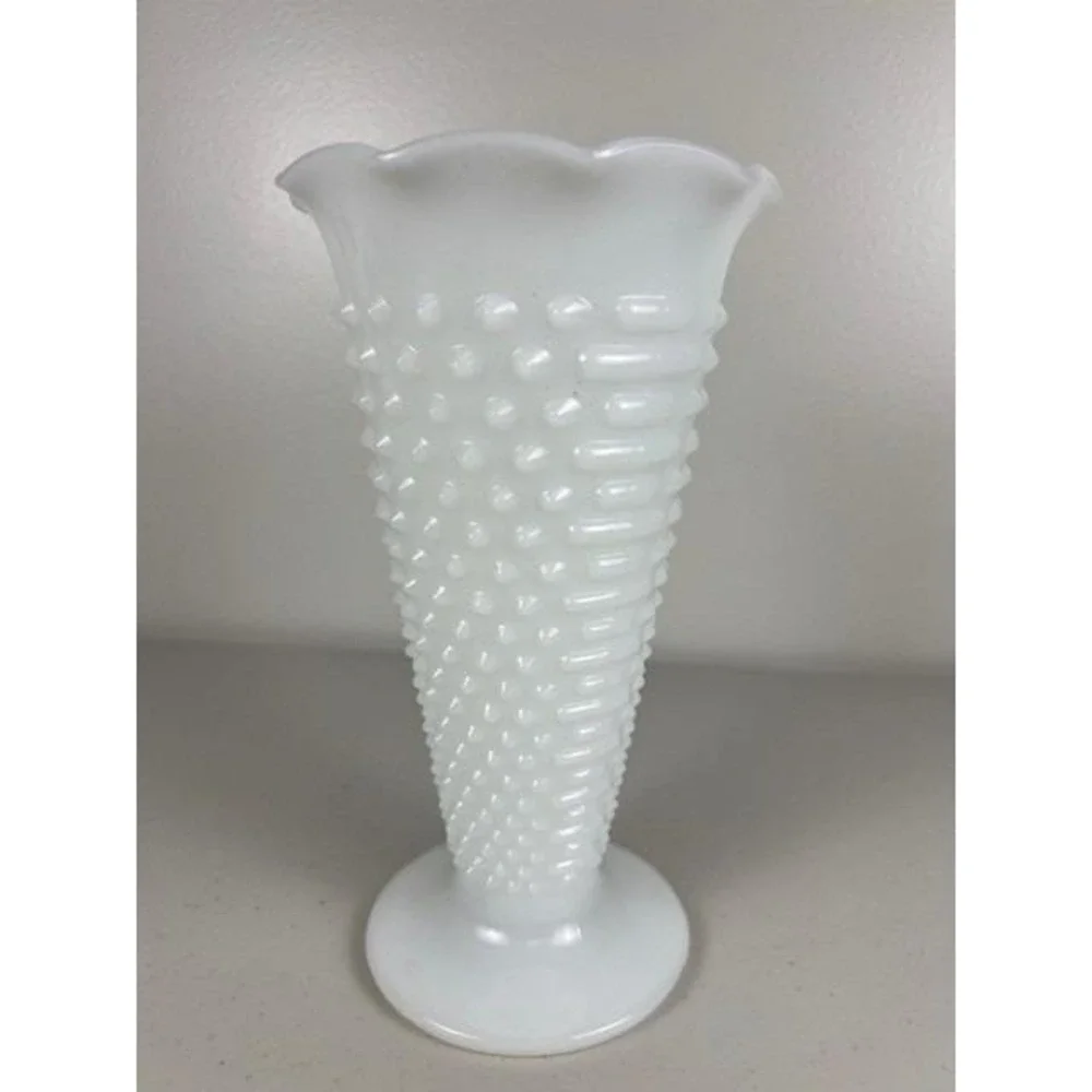 Vintage Anchor Hocking Milk Dot Dash Glass Hobnail Scalloped Trumpet Vase Footed